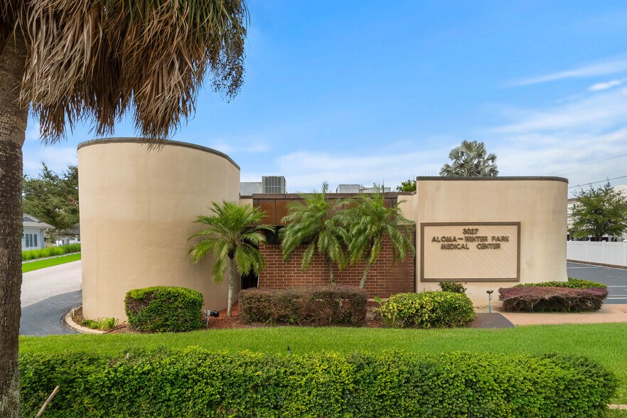 Primary Photo Of 3027 Aloma Ave, Winter Park Medical For Lease
