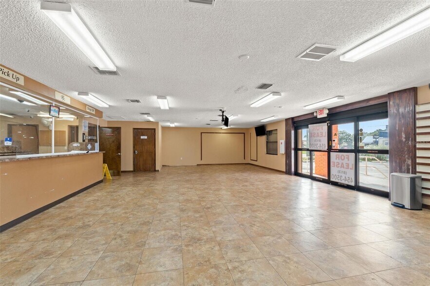 More Photos Of 10507 Spring Hill Dr, Spring Hill Medical For Lease