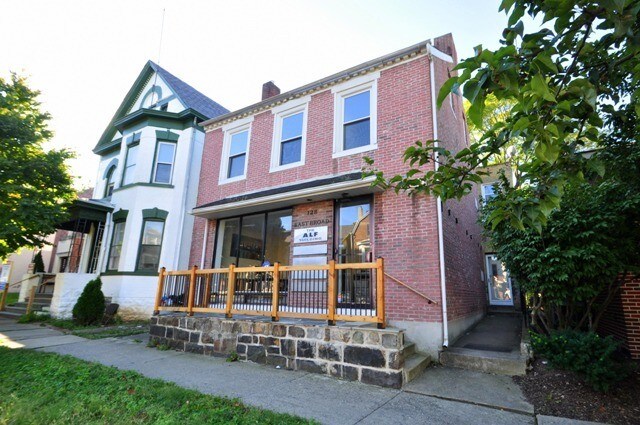 More Photos Of 126-128 E Broad St, Bethlehem Office Residential For Sale