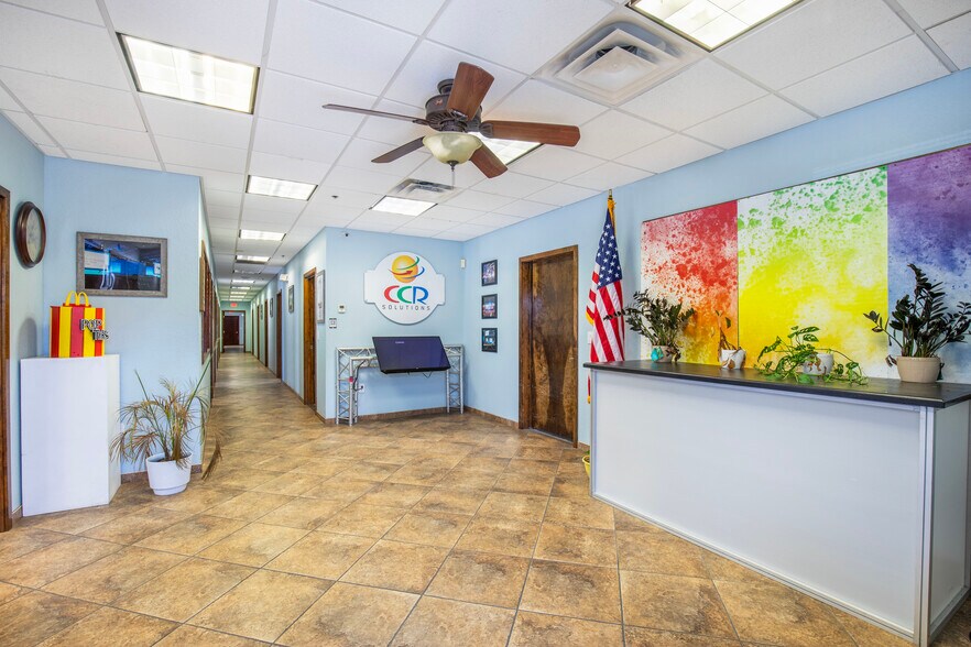 More Photos Of 4351 35th St, Orlando Warehouse For Sale