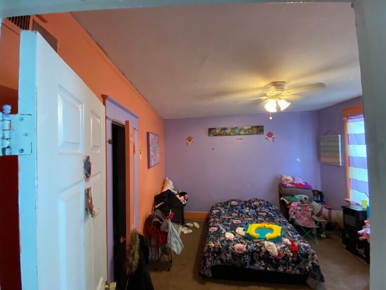 More Photos Of 78 Hawkins St, Derby Apartments For Lease