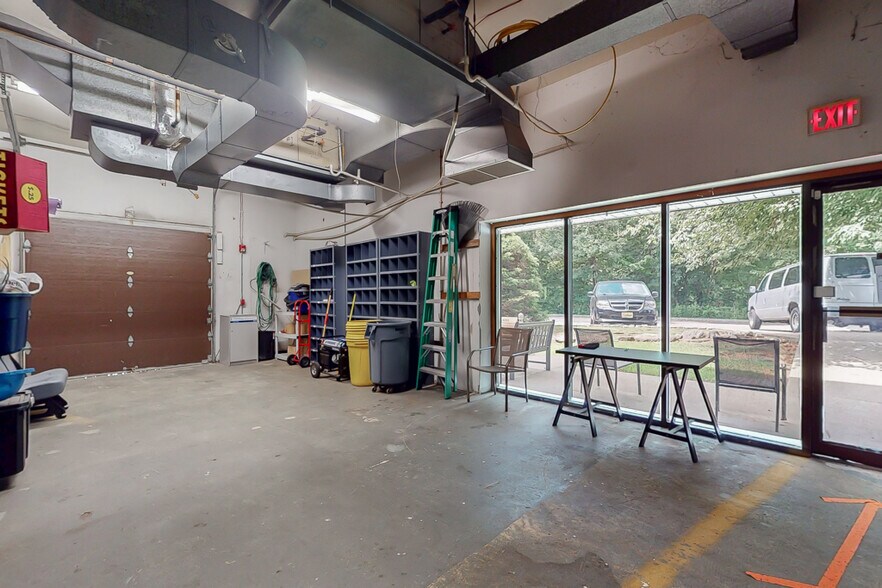 More Photos Of 7 Waterloo Rd, Stanhope Office For Sale