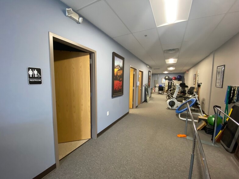 More Photos Of 7200 Dan Hoey Rd, Dexter Storefront Retail Office For Sale