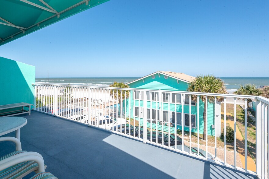 More Photos Of 3201 Hill St, New Smyrna Beach Hotel For Sale