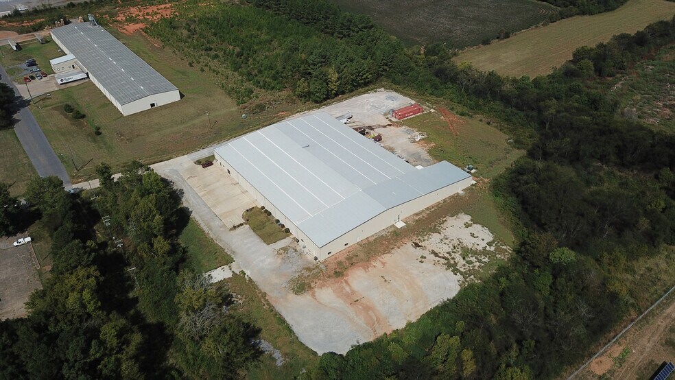 More Photos Of 655 10th St, Cedartown Warehouse For Sale