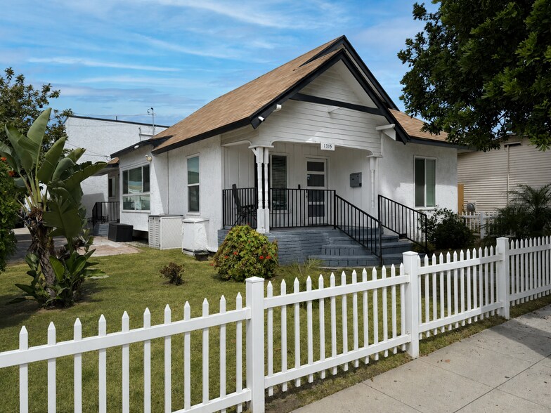 Primary Photo Of 1315 Termino Ave, Long Beach Apartments For Sale