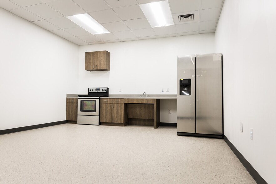 More Photos Of 700 Stadium Dr, Georgetown Schools For Sale