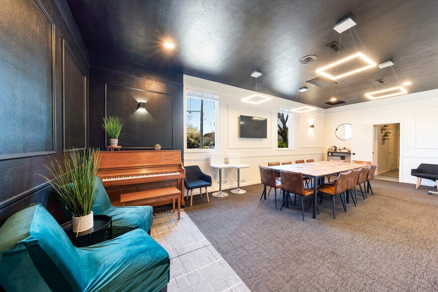 More Photos Of 1363 Fulton Rd, Santa Rosa Religious Facility For Sale