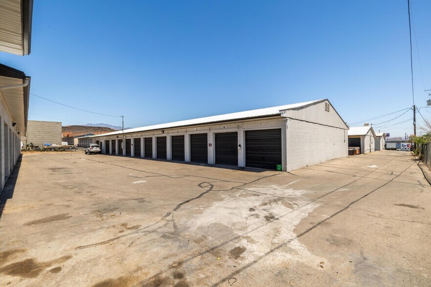 More Photos Of 511 N 1300 E, St George Warehouse For Sale