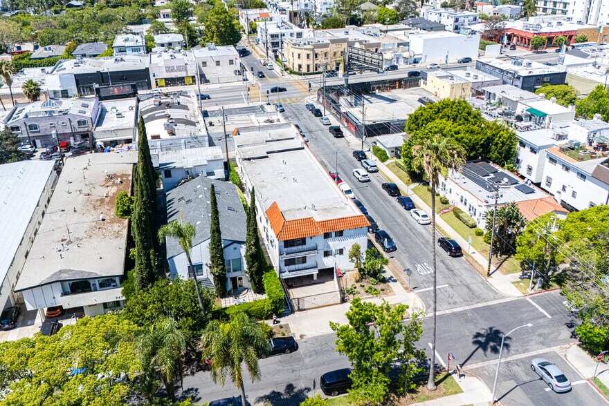 More Photos Of 7050 Waring Ave, Los Angeles Multifamily For Sale
