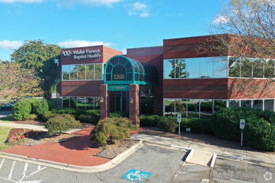Primary Photo Of 1208 Eastchester Dr, High Point Office For Sale