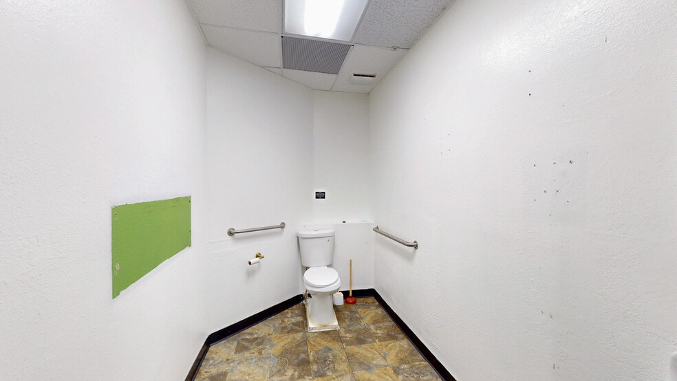 More Photos Of 1329 9th St, Berkeley Storefront Retail Office For Lease