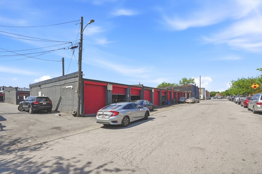 More Photos Of 3305 Esther Pl, Baltimore Self Storage For Sale