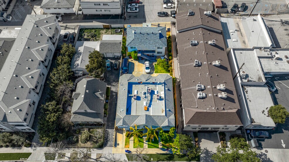 More Photos Of 335-337 E Providencia Ave, Burbank Apartments For Sale