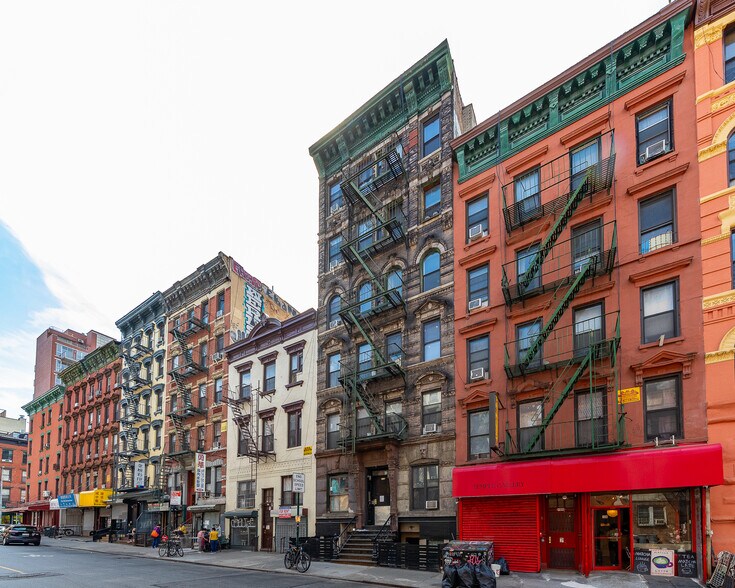 More Photos Of 110 Madison St, New York Apartments For Sale