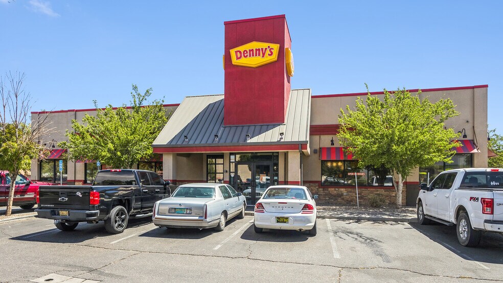 More Photos Of 1875 Emilio Lopez Loop, Los Lunas Restaurant For Sale