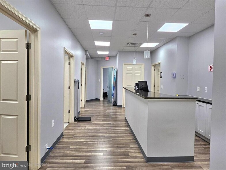 More Photos Of 7301 E Furnace Branch Rd, Glen Burnie Office For Sale