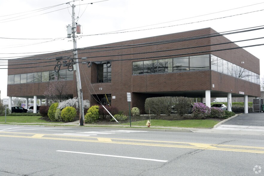 More Photos Of 72 Essex St, Lodi Office For Lease