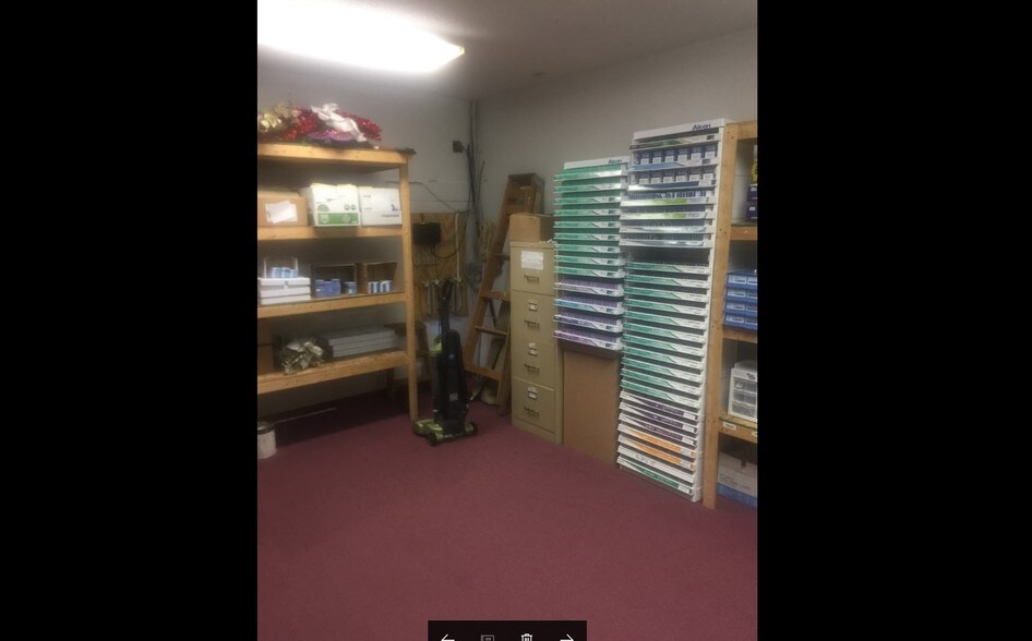 More Photos Of 8277 Market St, Youngstown Freestanding For Sale