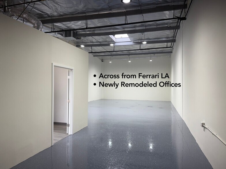 More Photos Of 7020 Hayvenhurst Ave, Van Nuys Showroom For Lease