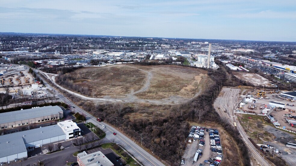 More Photos Of Montgomery County Conshohocken Road, Conshohocken Land For Sale