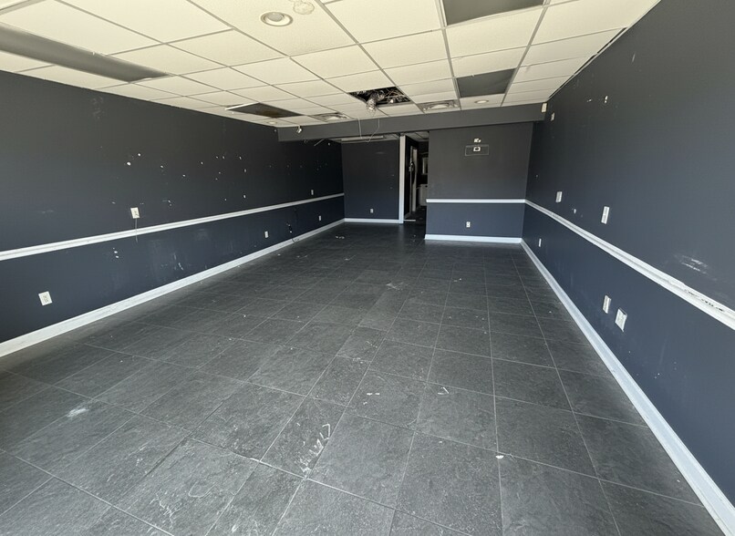 More Photos Of 1190 Fairburn Rd SW, Atlanta Freestanding For Lease