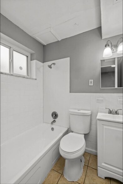 More Photos Of 1108 Bates St, Saint Louis Apartments For Sale