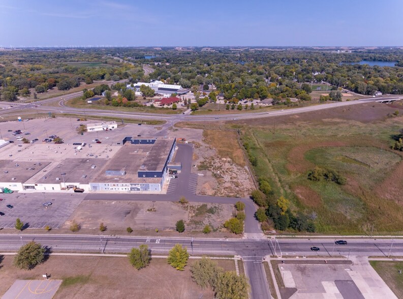 More Photos Of 1619 W Main St, Albert Lea Land For Sale