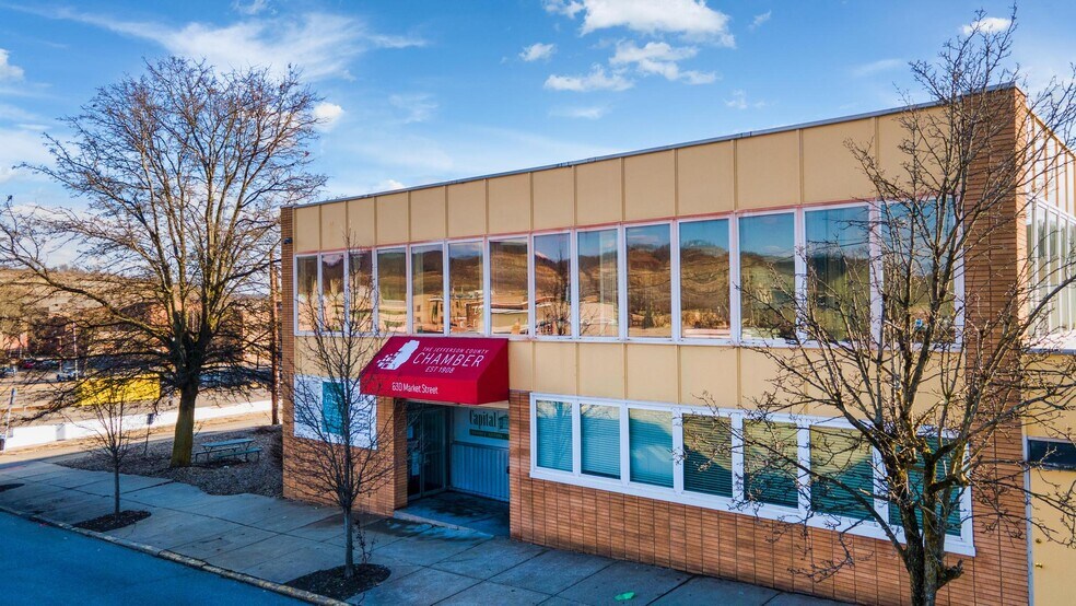 More Photos Of 630 Market St, Steubenville Office For Sale