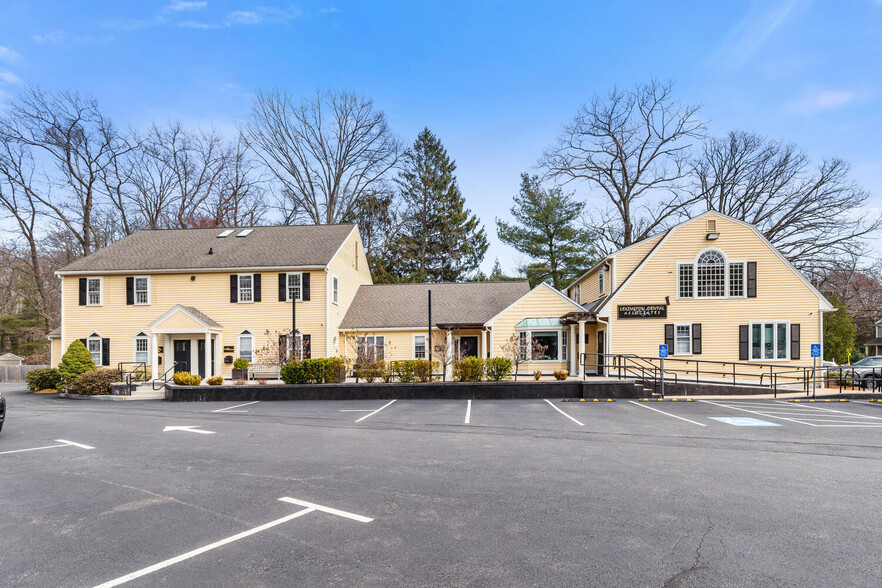 More Photos Of 271 Lincoln St, Lexington Office For Lease