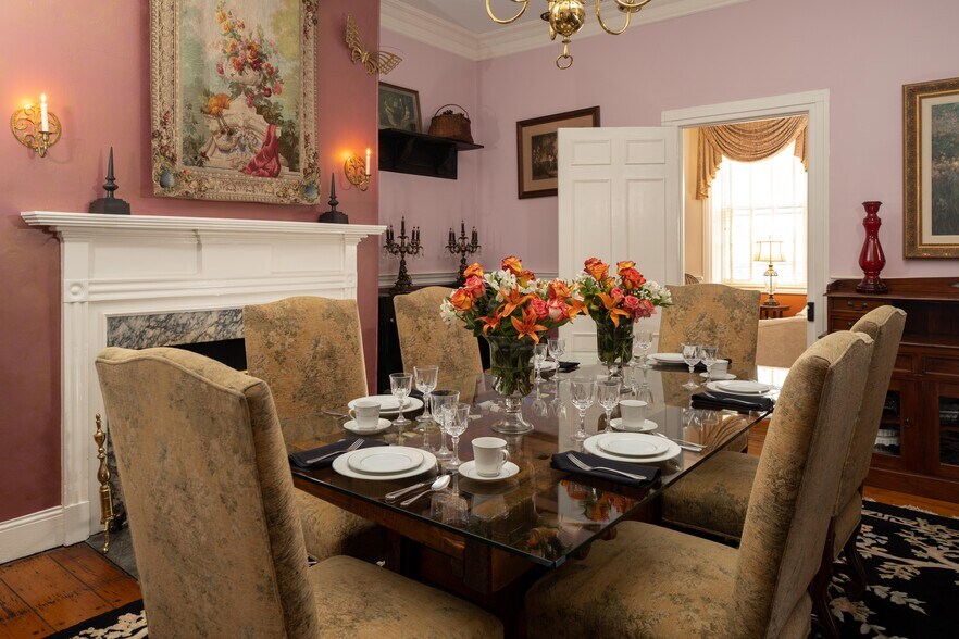 More Photos Of 28 W Bridge St, New Hope Hospitality For Sale