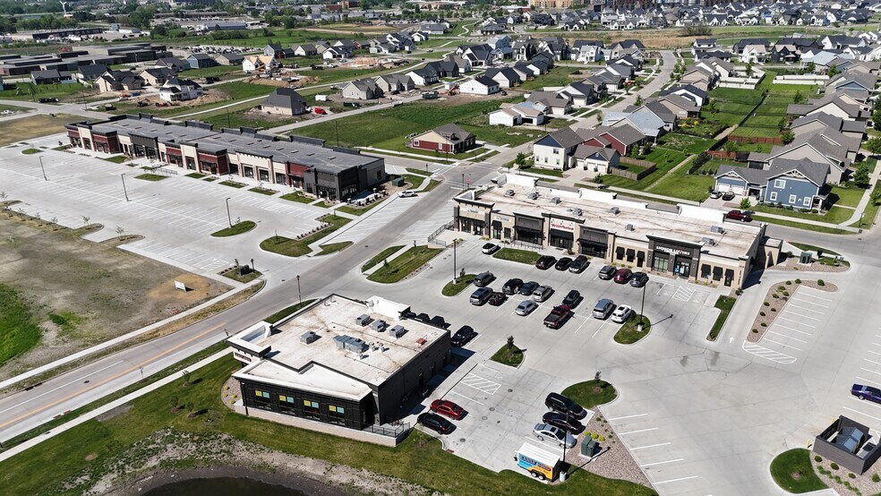 More Photos Of 1630 S Ankeny Blvd, Ankeny General Retail For Lease