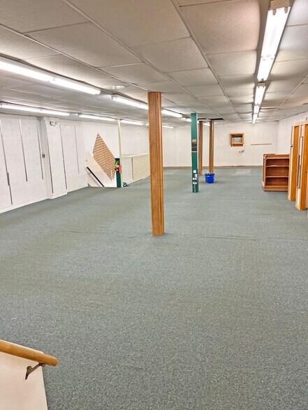 More Photos Of 131 Main St, Pittsfield General Retail For Lease