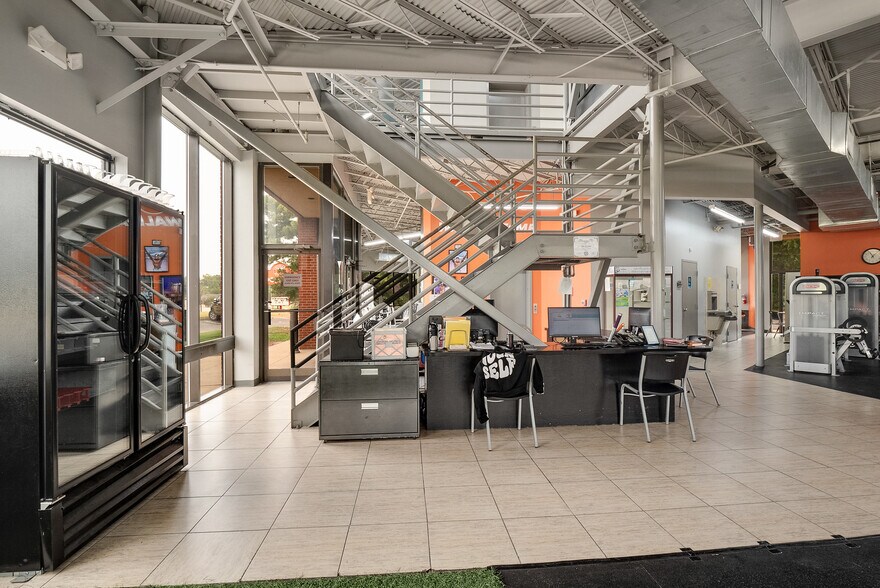 More Photos Of 3634 Austin Peay Hwy, Memphis Medical For Lease