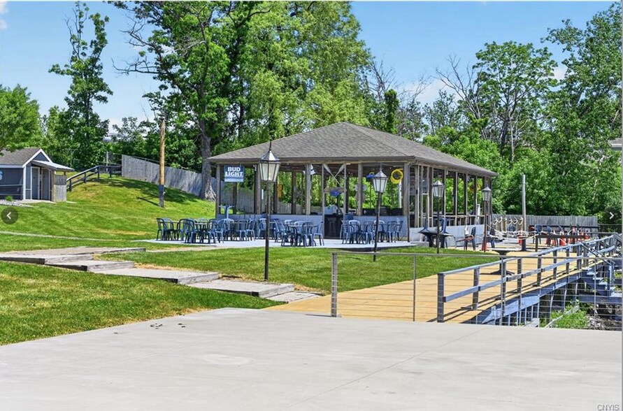 More Photos Of 916 County Road 37, Central Square Restaurant For Sale