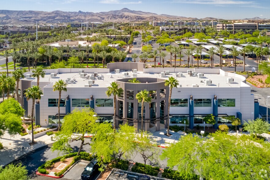 More Photos Of 1301 N Green Valley Pky, Henderson Office Residential For Lease