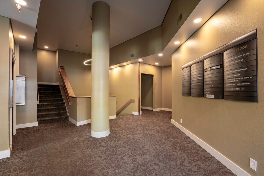 More Photos Of 494 State St, Salem Office For Lease