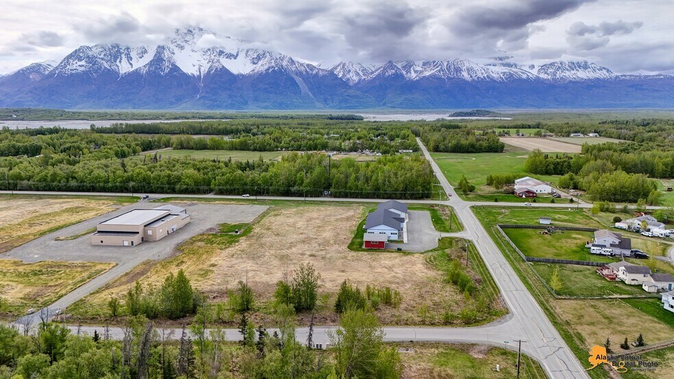 More Photos Of 1075 S Inner Springer Loop, Palmer Industrial For Sale