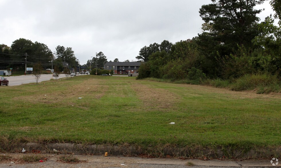 More Photos Of 700 Tarboro St W, Wilson Land For Sale