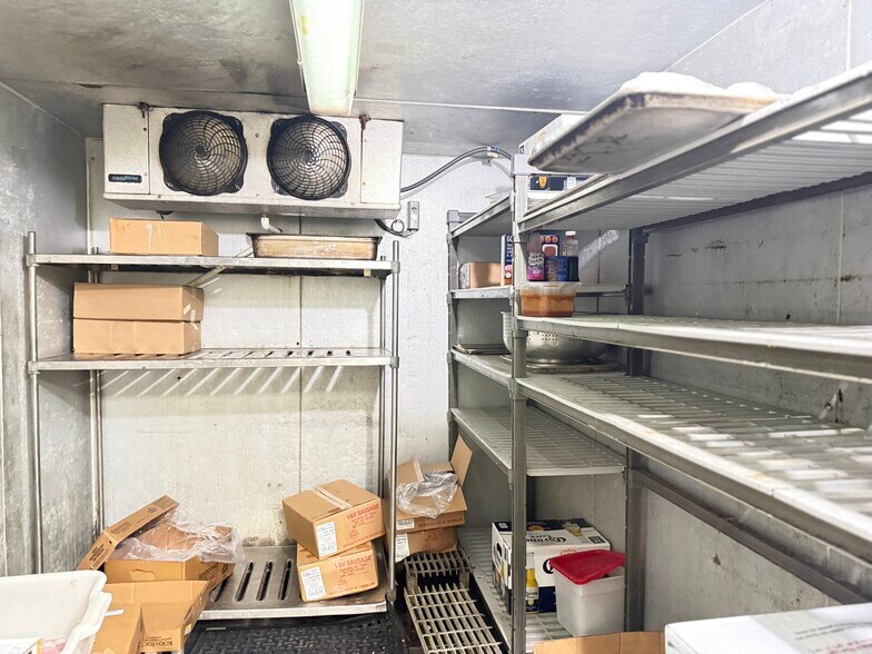 More Photos Of 2216 Gulf Fwy, La Marque Restaurant For Sale