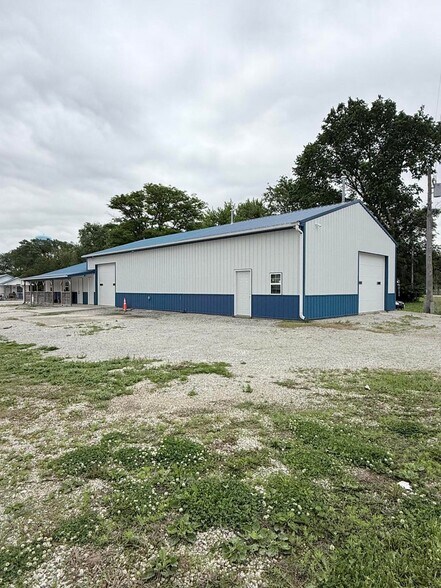 More Photos Of 232 Main St, Otho Storefront For Sale