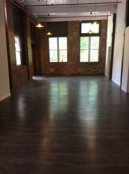 More Photos Of 464 Pratt Street Ext, Meriden Apartments For Sale