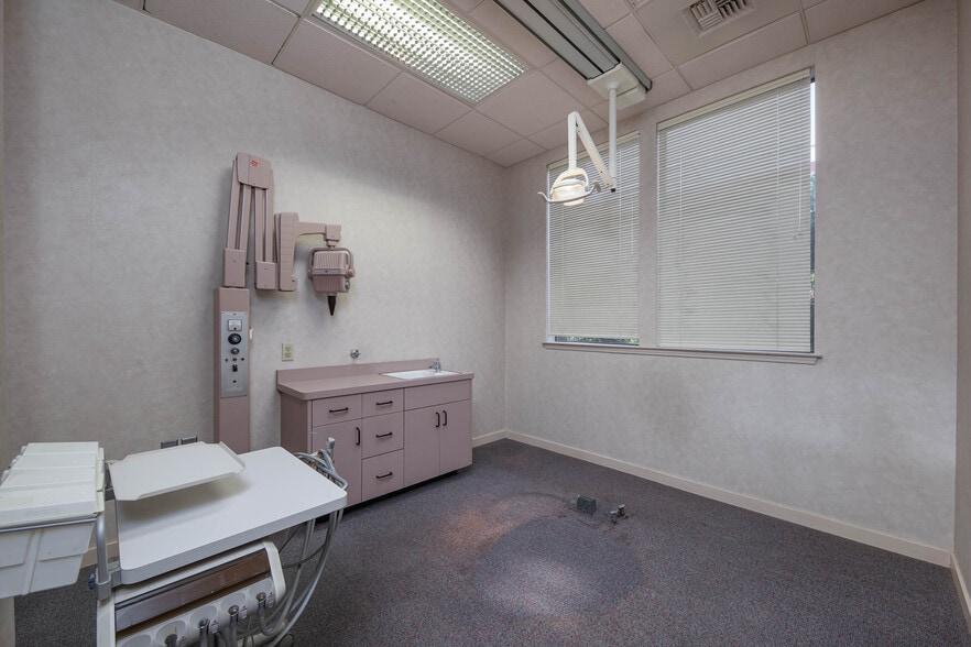 More Photos Of 756 Porter Ave, Stockton Medical For Sale