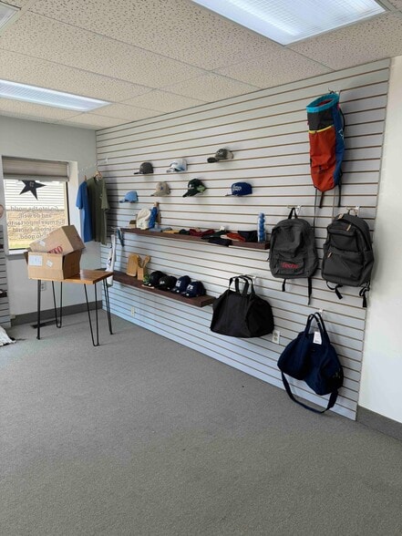 More Photos Of 915 Jenkintown Rd, Elkins Park Storefront Retail Residential For Sale