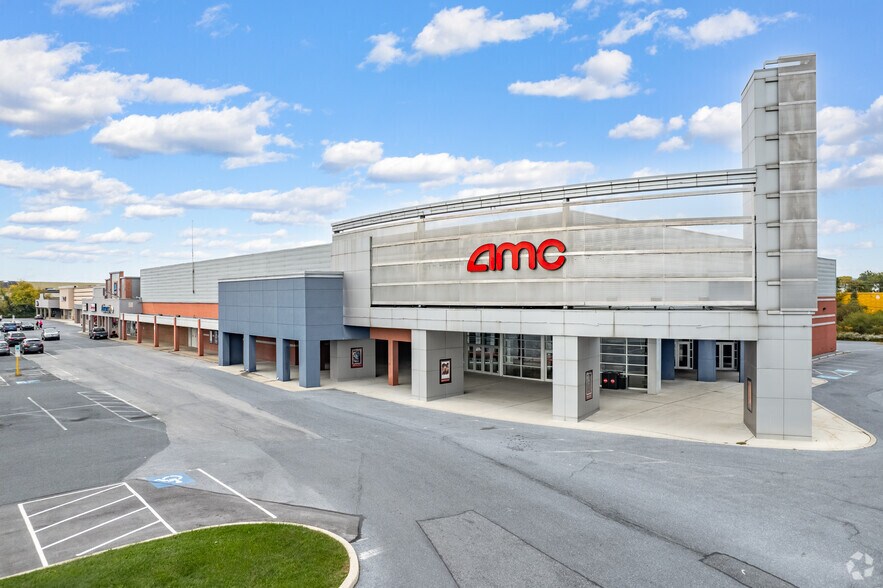 Primary Photo Of 3433-3445 Simpson Ferry Rd, Camp Hill Storefront For Sale