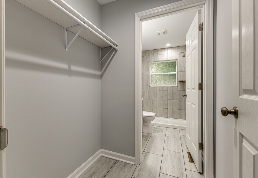 More Photos Of 501 Cedarmont Dr, Antioch Apartments For Sale