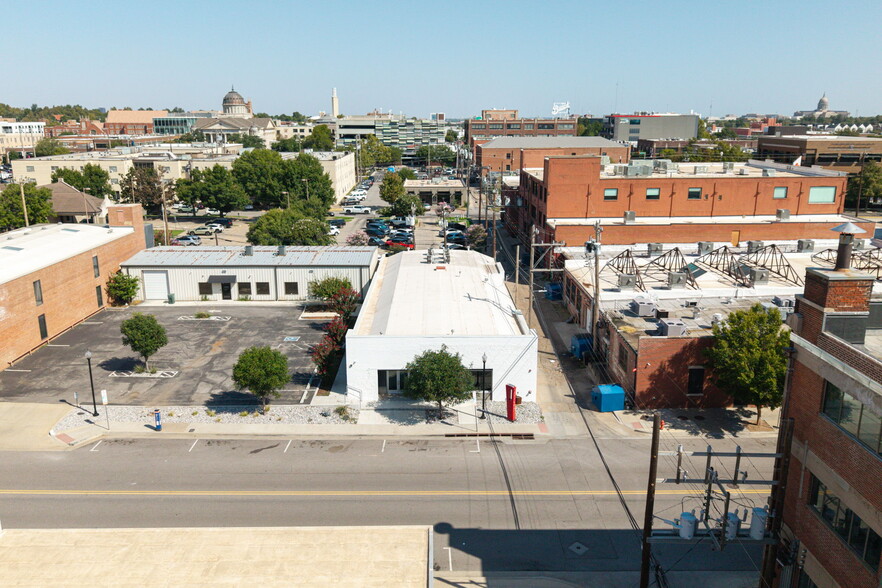 More Photos Of 111 NW 8th St, Oklahoma City Office For Sale