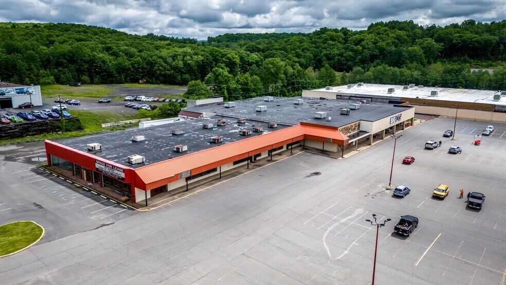 More Photos Of 840 Scranton Carbondale Hwy, Eynon Unknown For Lease