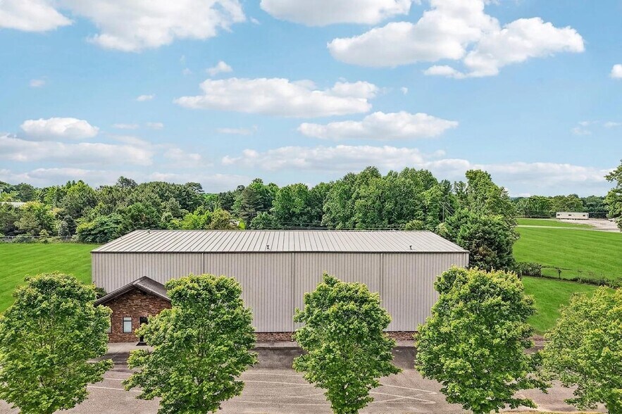 More Photos Of 1972 Red Oak Flats Rd, Dahlonega Warehouse For Sale