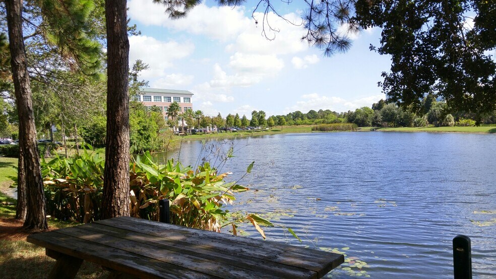 More Photos Of 12425 28th St N, Saint Petersburg Office For Lease